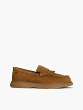 UK8