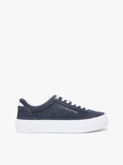 UK4