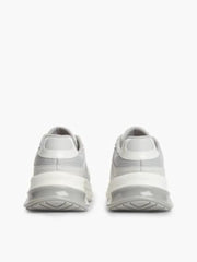 UK2.5