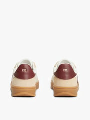UK2.5