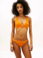 XS