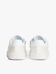 UK4