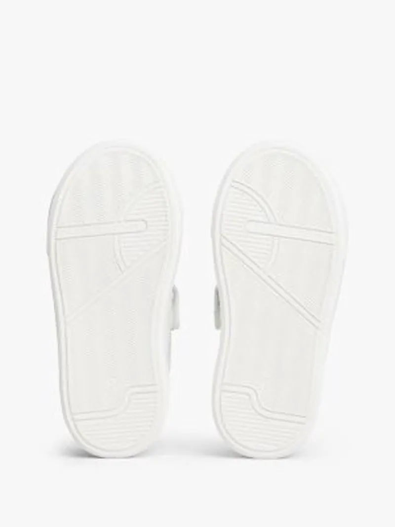 UK4