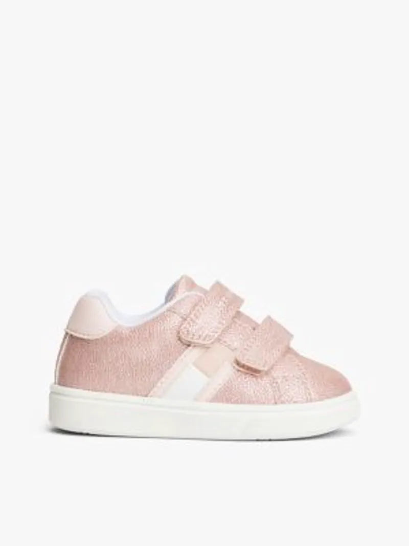 UK4