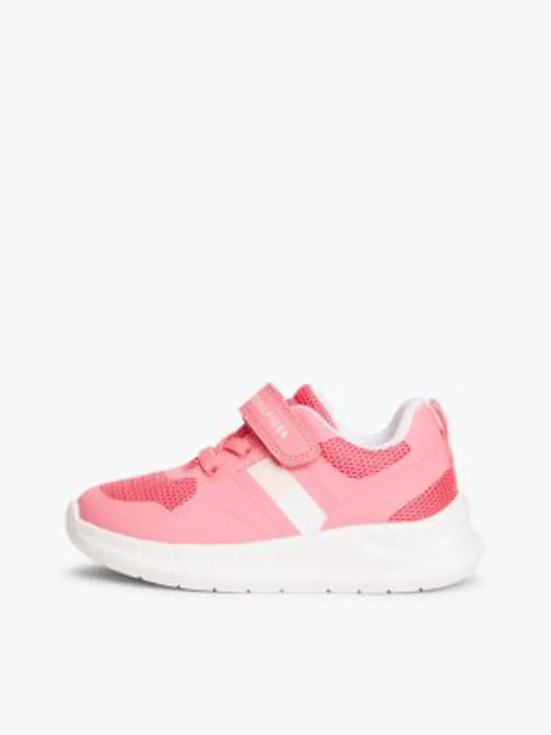 UK4
