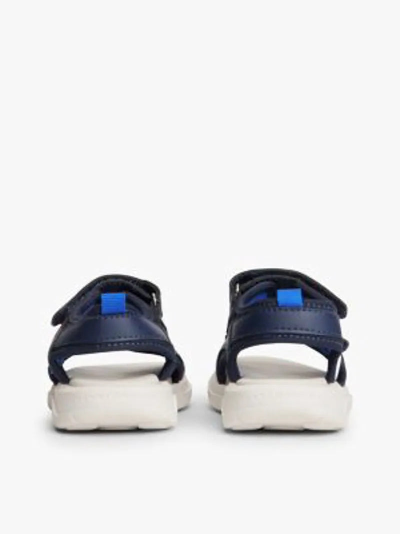 UK4