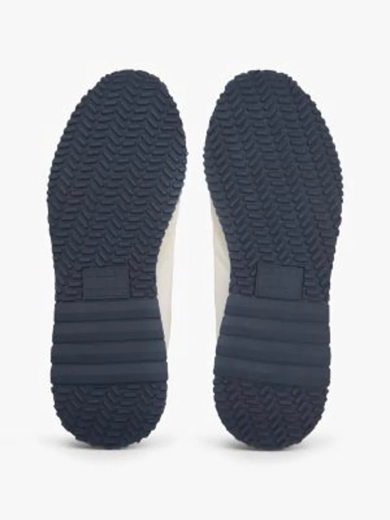 UK10.5