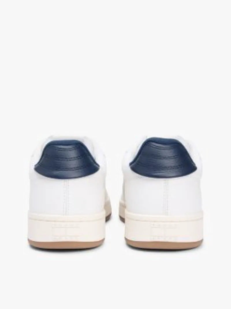 UK7