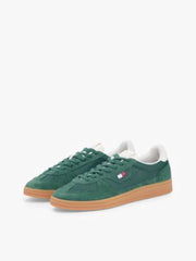 UK8