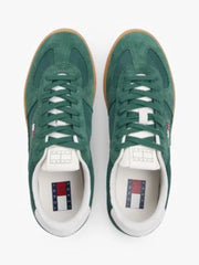 UK8