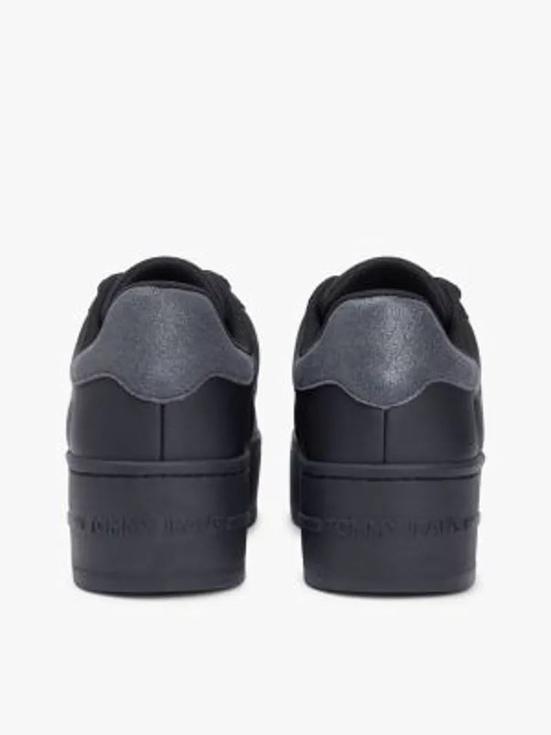 UK2.5