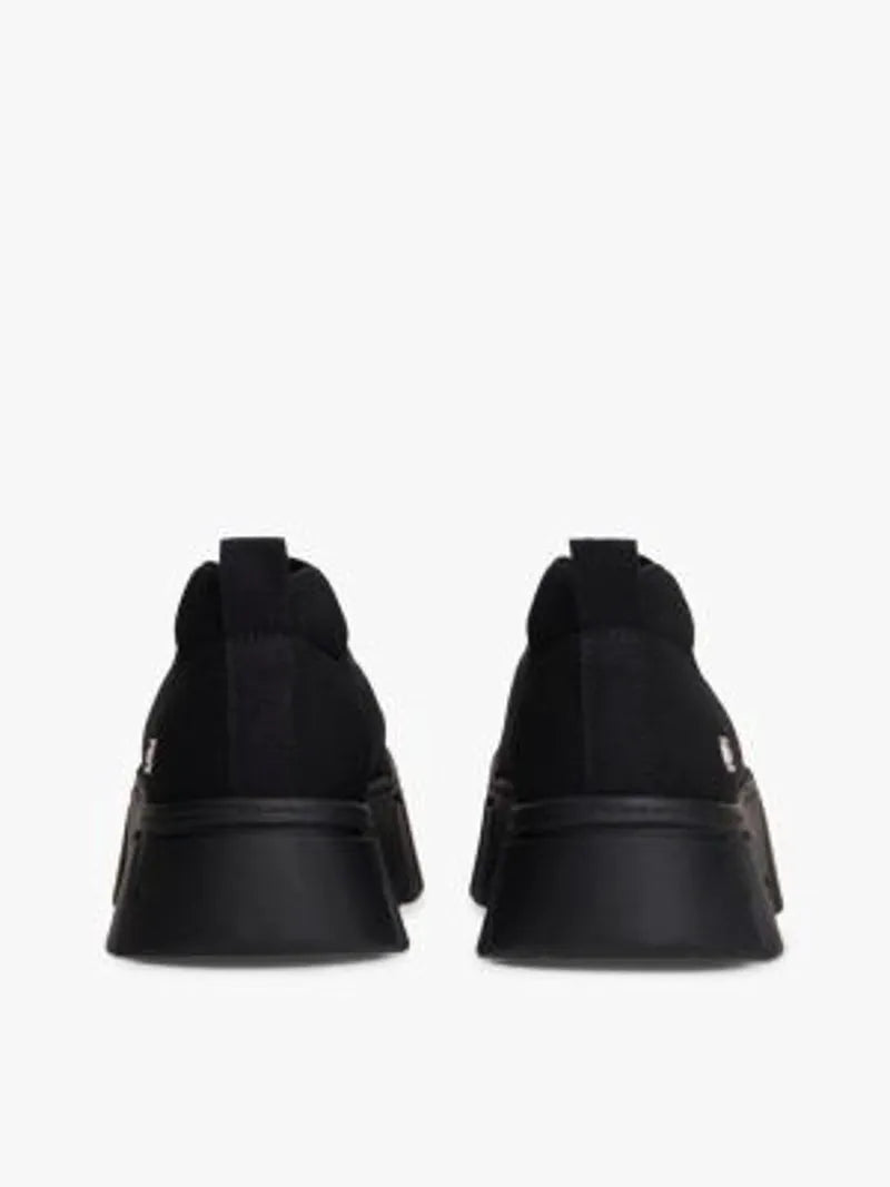 UK2.5