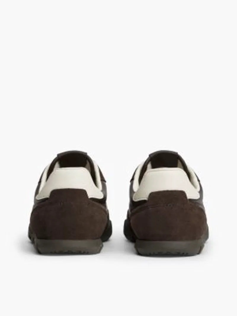 UK7