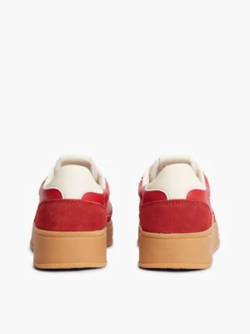 UK7.5