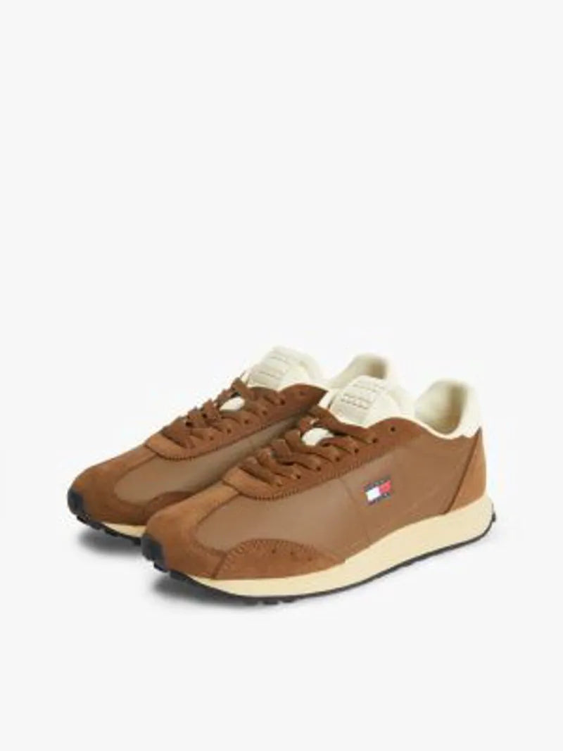 UK4