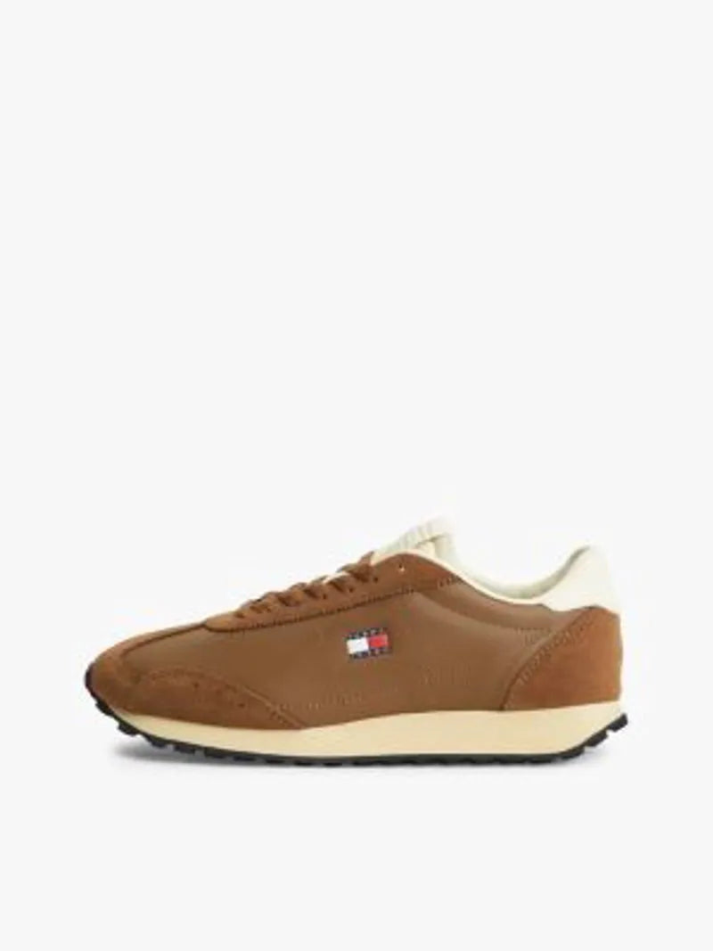UK4