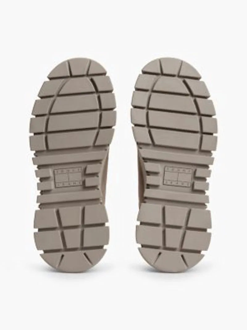 UK2.5