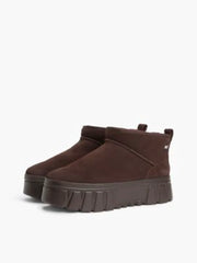 UK4