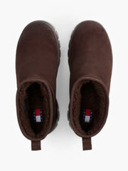 UK4