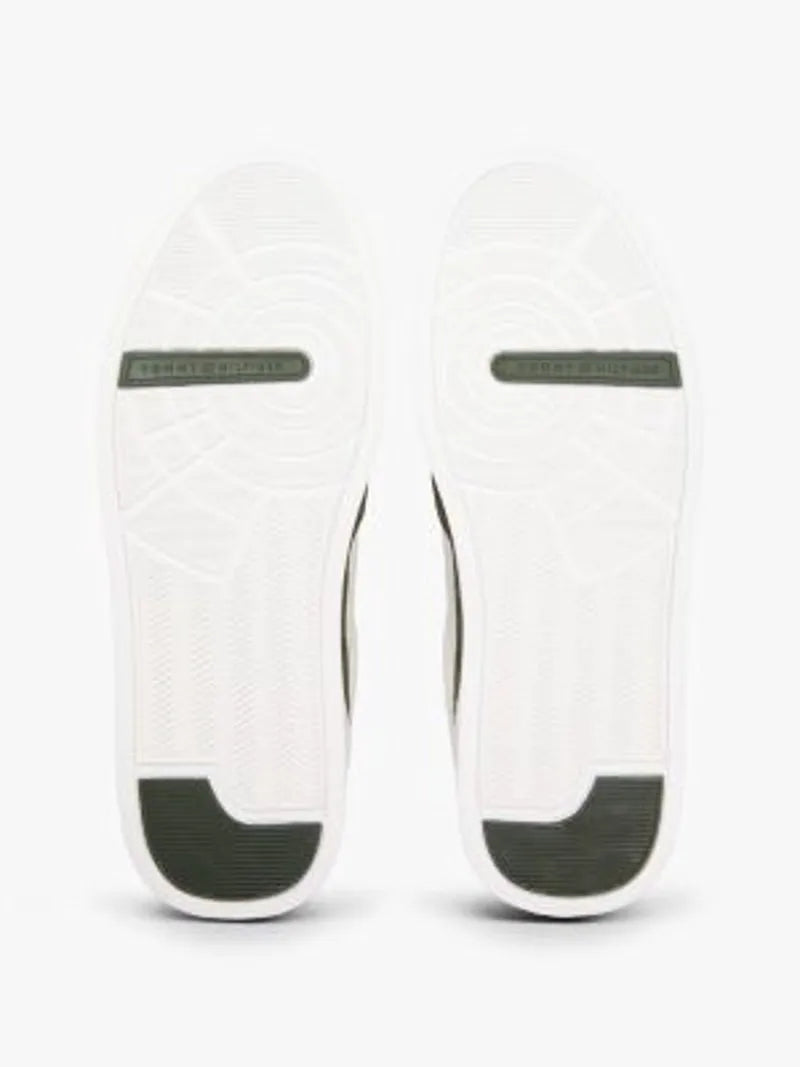 UK9