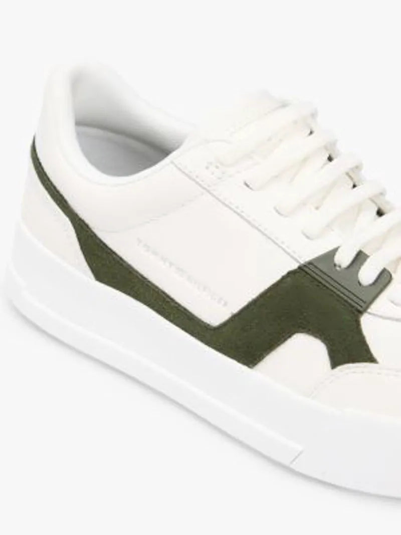 UK9