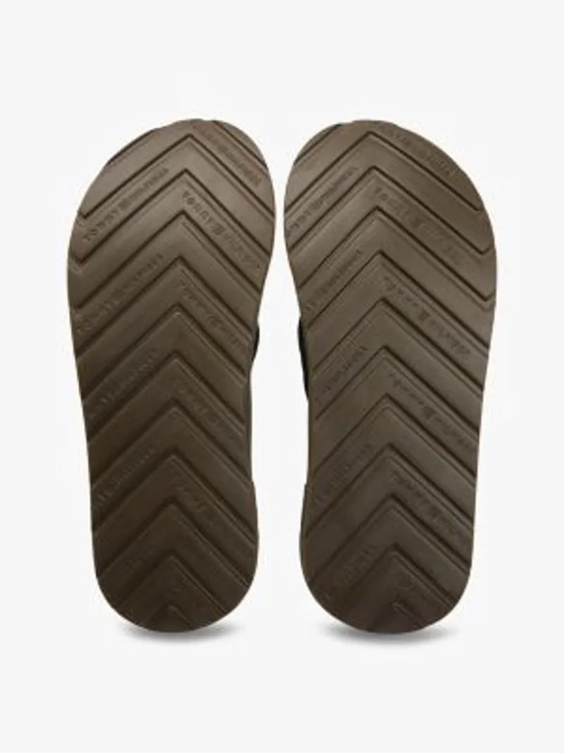 UK11