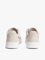 UK9