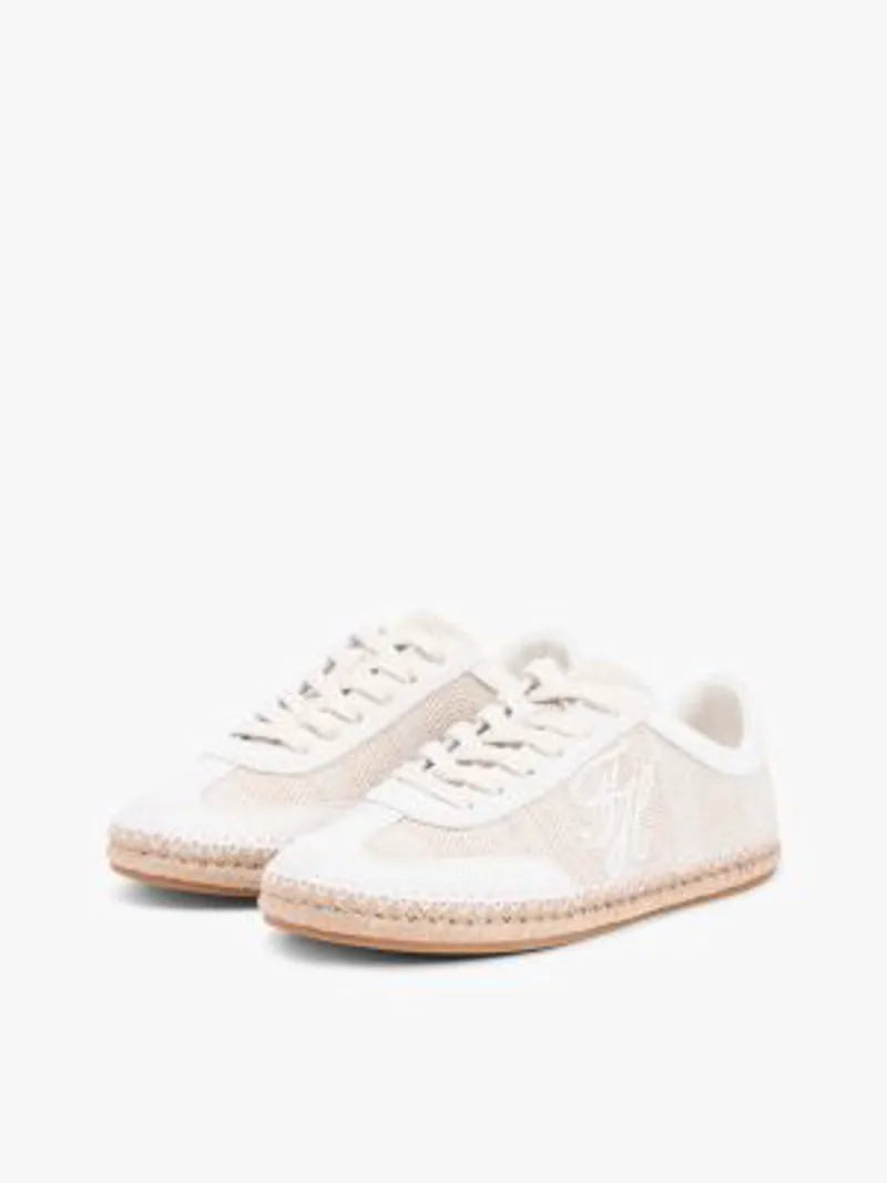 UK3.5