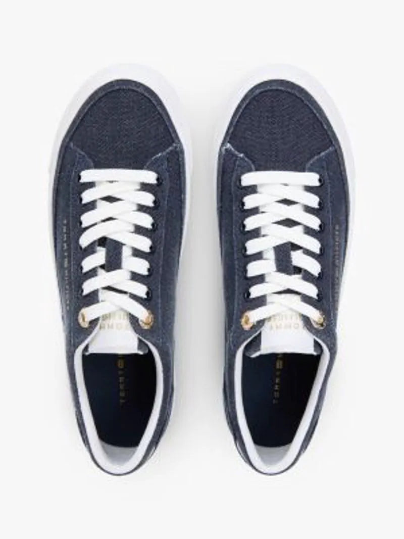 UK4
