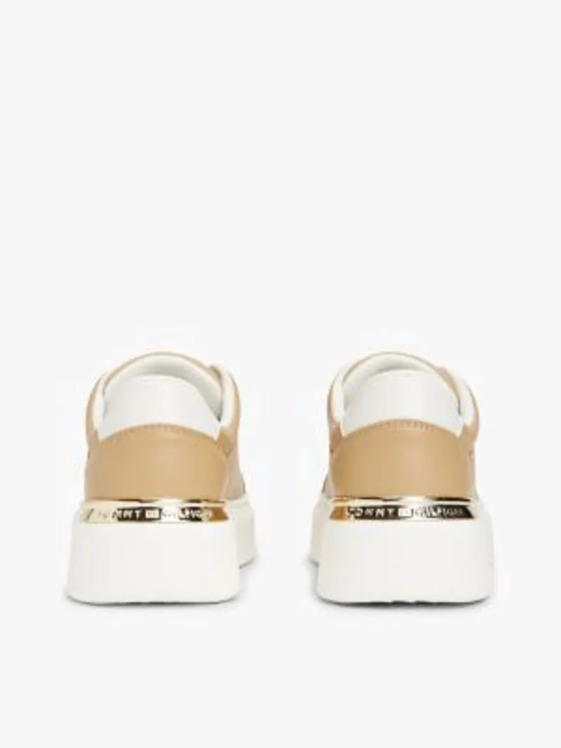 UK2.5