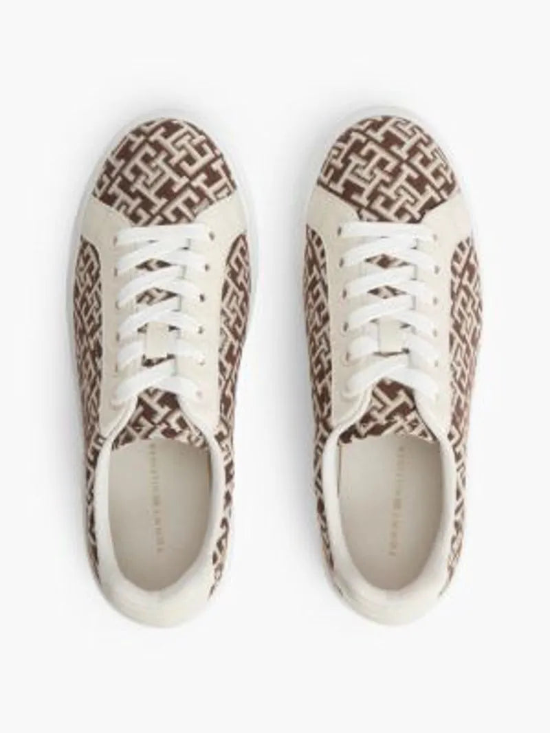 UK2.5