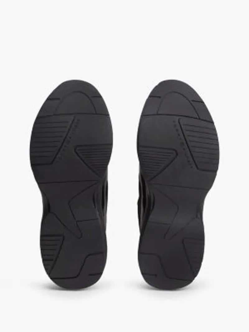 UK2.5
