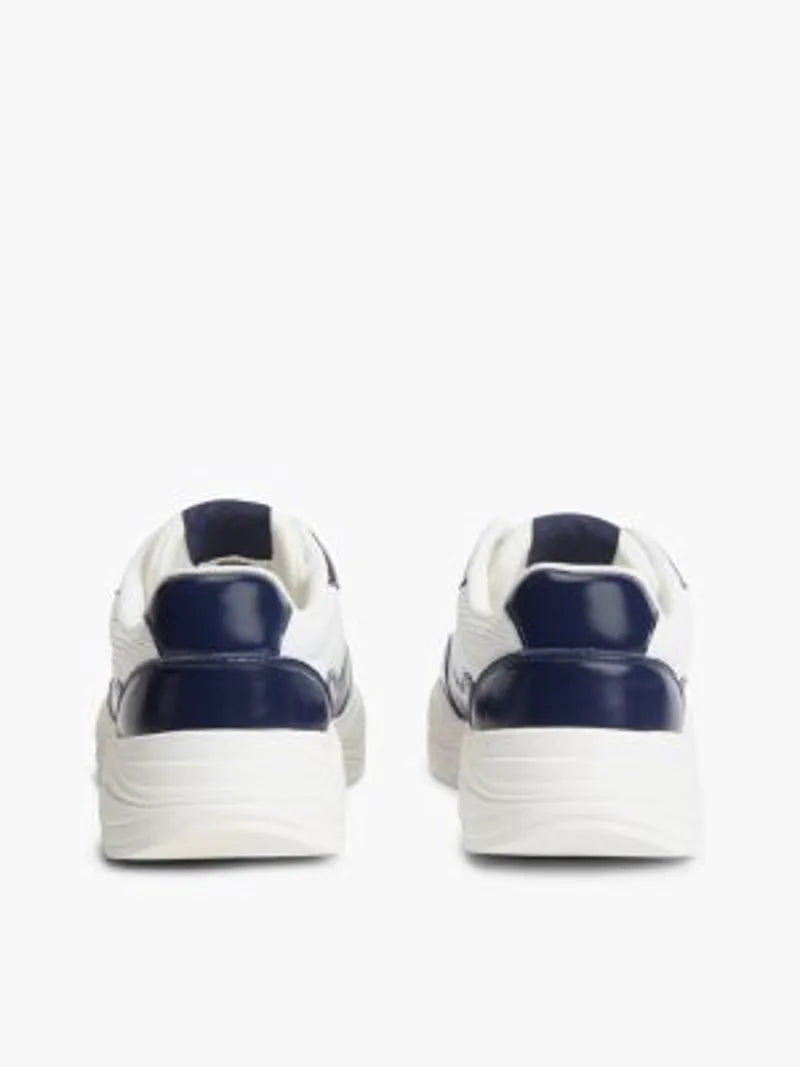 UK2.5