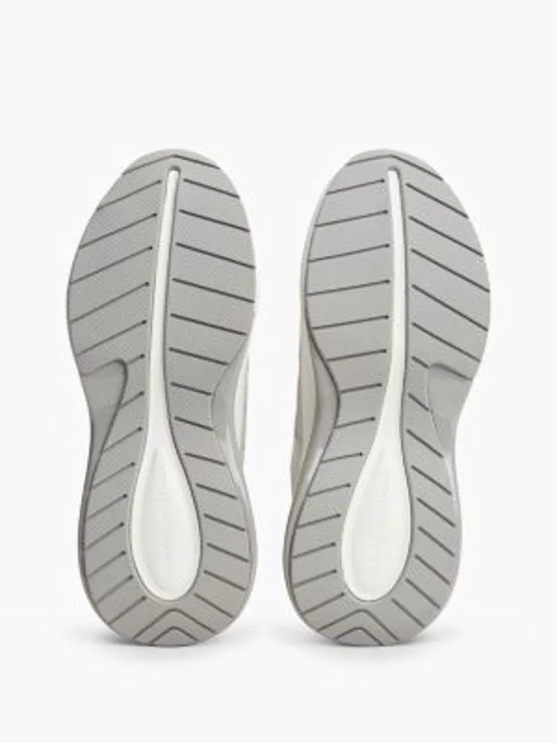 UK2.5