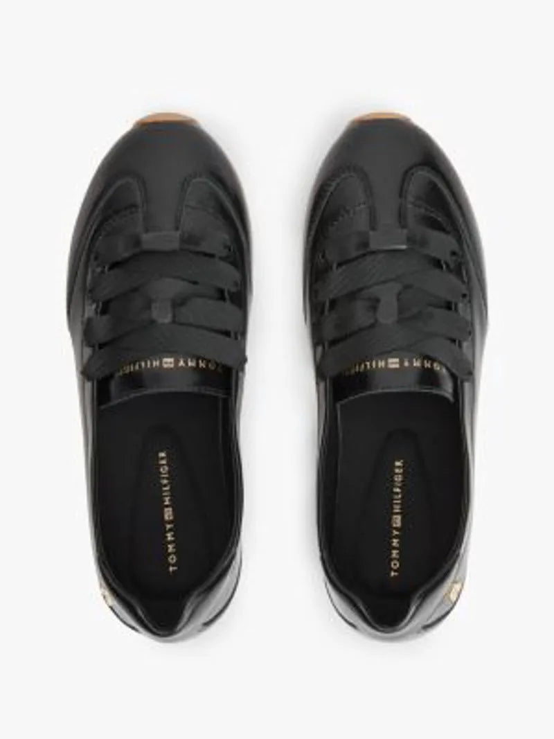 UK4