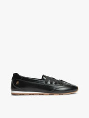 UK4