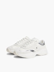 UK2.5