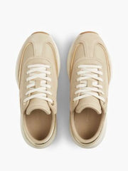 UK4