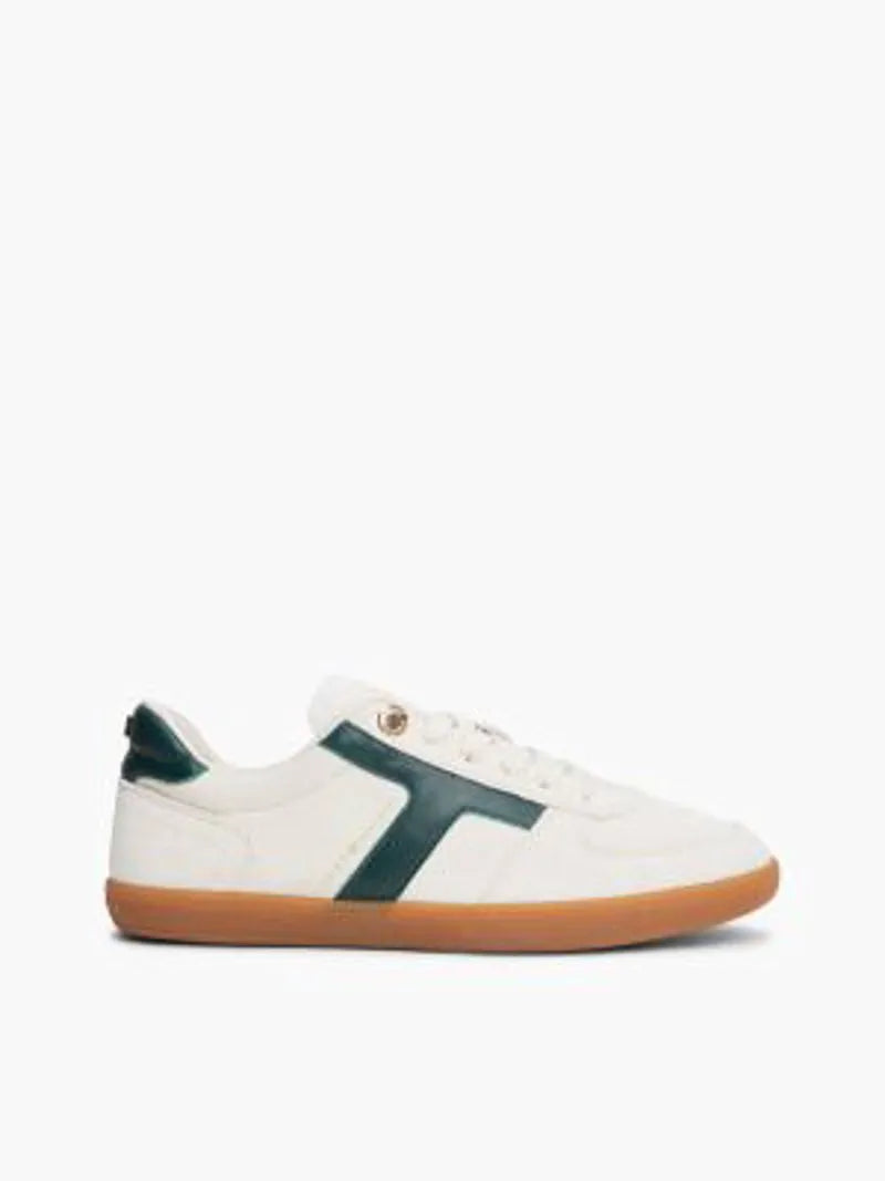UK7