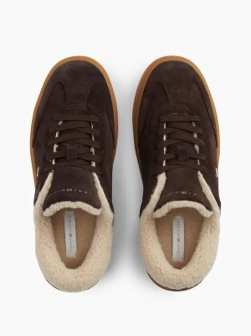 UK2.5
