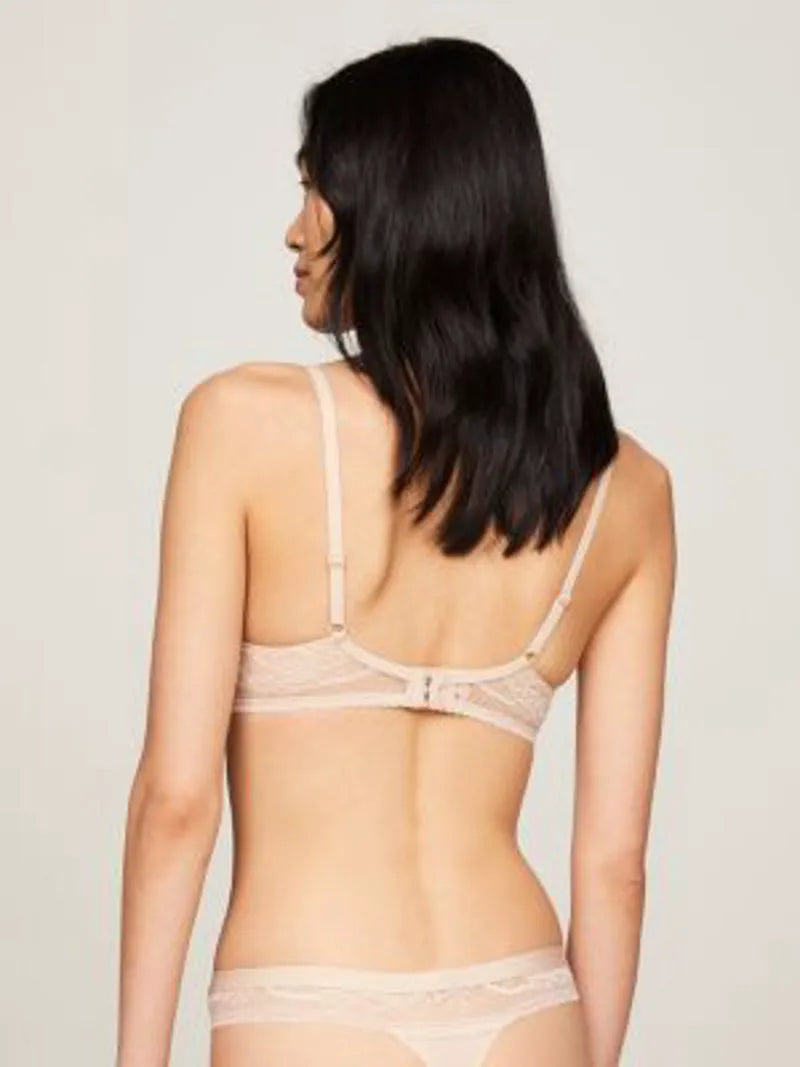 UK38E