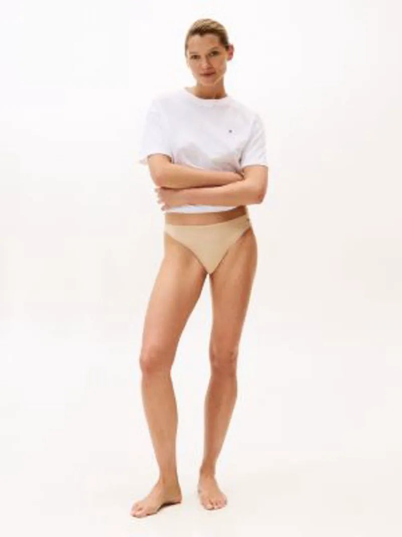 XS