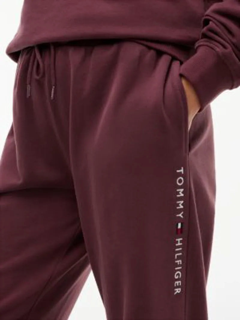 XS