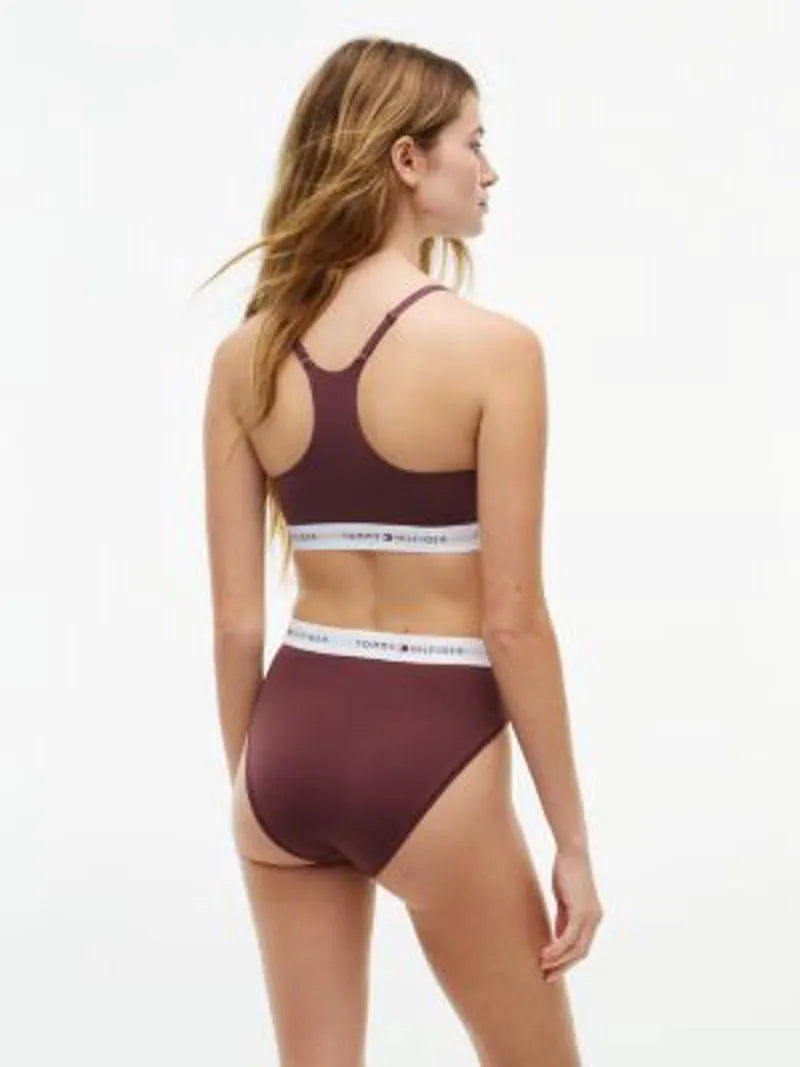 XS