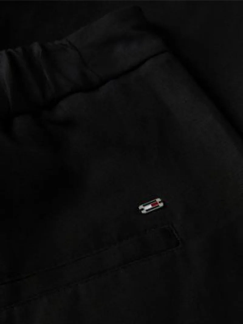 UK4
