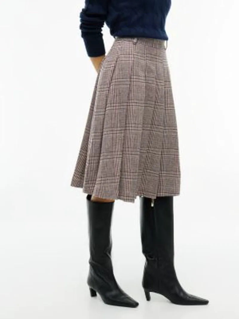 UK4